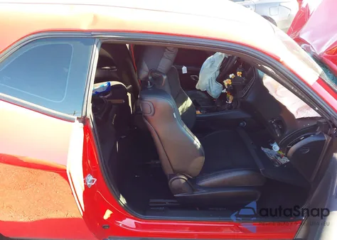 2023 Dodge Challenger R/T Scat Pack z USA, uszkodzony, nr VIN 2C3CDZFJ0PH542926